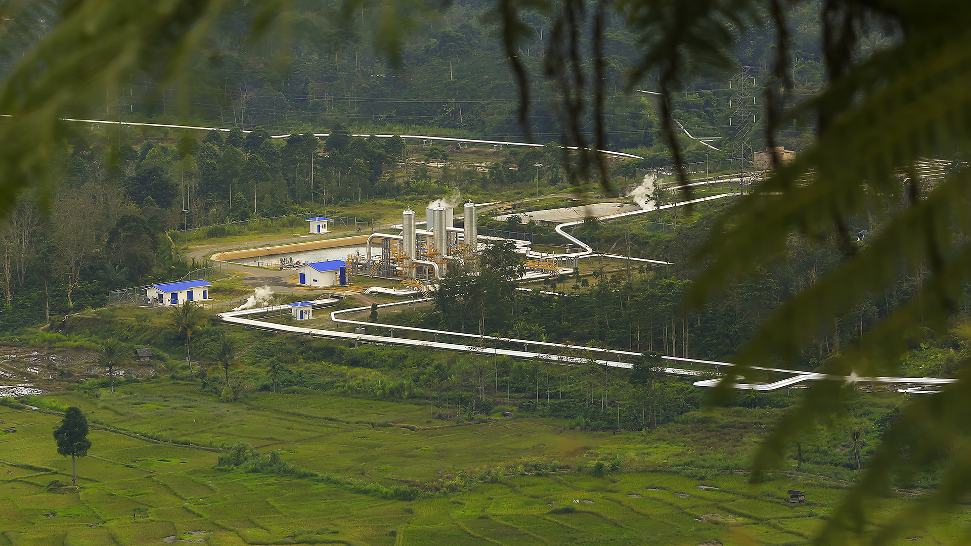 PINZ-Indonesia-Geothermal-power-energy Geothermal power plant in Indonesia